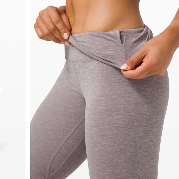 Lululemon Athletica Lululemon Align Super High Rise Short *10" - Size 4 - Picture 4 of 10